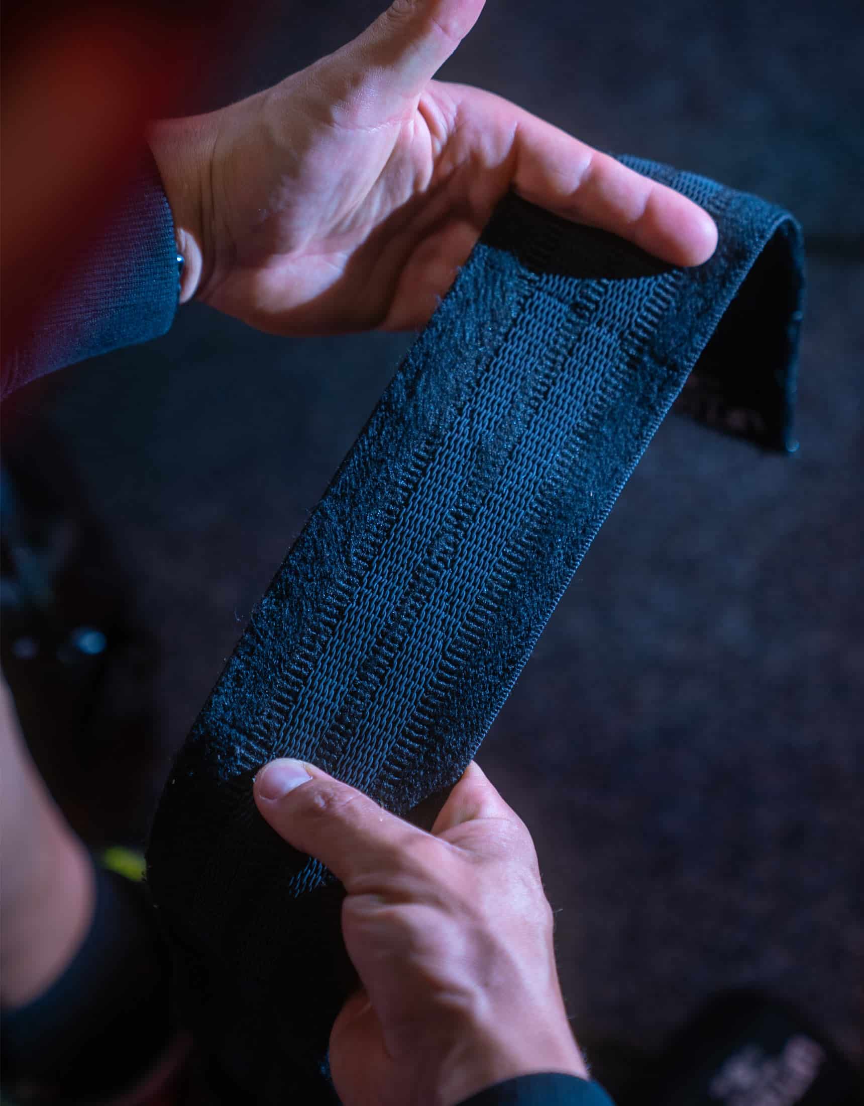 knee wraps gripper - warrior gear